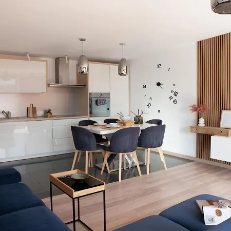 Sloneczny Grodek 30 Apartman *